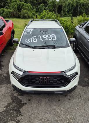 FIAT TORO 2.0 16V TURBO DIESEL ULTRA 4WD AT9 FIAT TORO 2.0 16V TURBO DIESEL ULTRA 4WD AT9